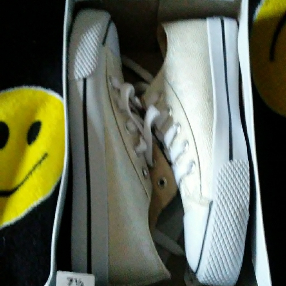 Airwalk by Payless legacee texture 7.5